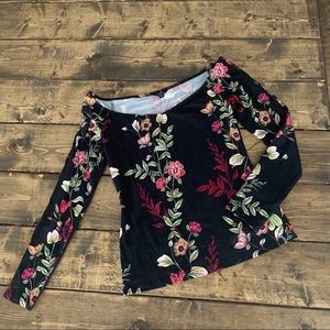 Floral Guess Off The Shoulder Top!